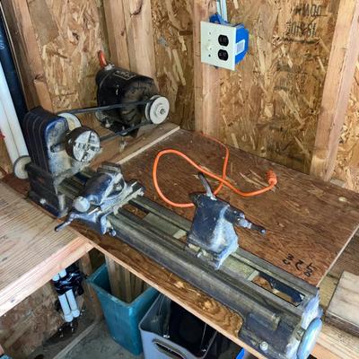 048-GAR: Vintage Dunlap Wood Lathe