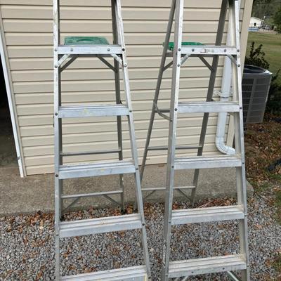 053-GAR: Stepladder Pair
