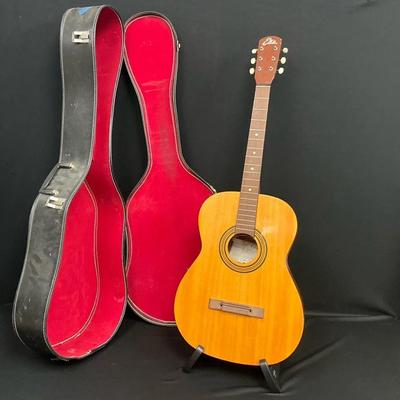 Eko 1474 Six String Acoustic