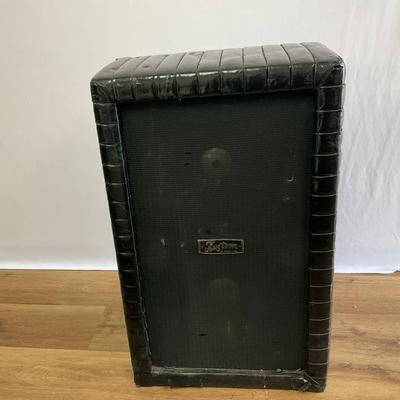 Kustom By Boss Vintage Tuck N Roll Amplifier & Speaker 