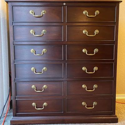 "Sligh" Wooden Credenza