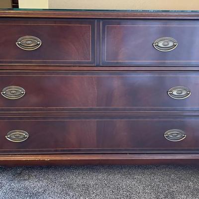 "Heldense Exclusive" English Furniture