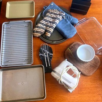 "Kitchen Aid" and other Baking Goods