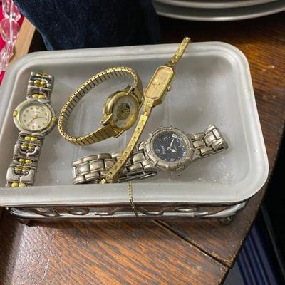 Sale Photo Thumbnail #20: Vintage Watches