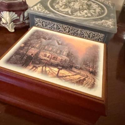 Sale Photo Thumbnail #141