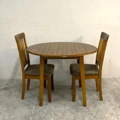 Berringer Dropleaf Dining Table With Mission Style Chairs 