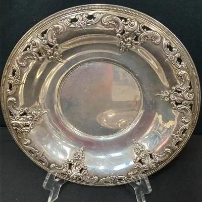 Wallace Sterling Grande Baroque Platter (373g)