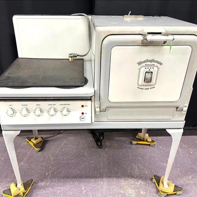 Antique Vintage 1930s Westinghouse “Flavor Zone” Automatic Electric Range