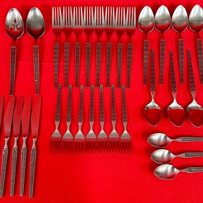35-pc Set Ekco Eterna Stainless Flatware “Xanadu” – Mid-Century Modern Japan / Geometric Pattern