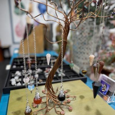Sale Photo Thumbnail #35: Pendulums and pendulum boards