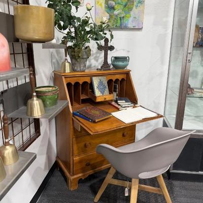 Sale Photo Thumbnail #41: Vintage Finds (desk, mid-century guest chair, and Roseville Art Pottery)