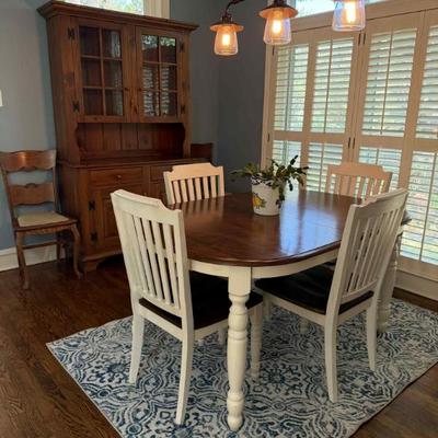 Christmas cactus stays with the owner ..