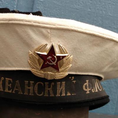 Vintage Soviet Naval Officer’s Hat – “Ocean Fleet” White Cap with Red Star Emblem

