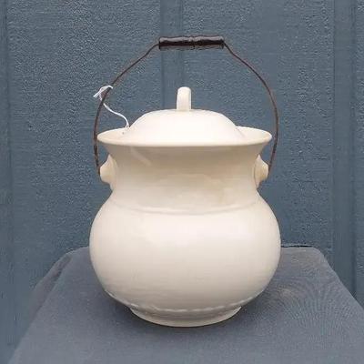 Early Chamber Pot