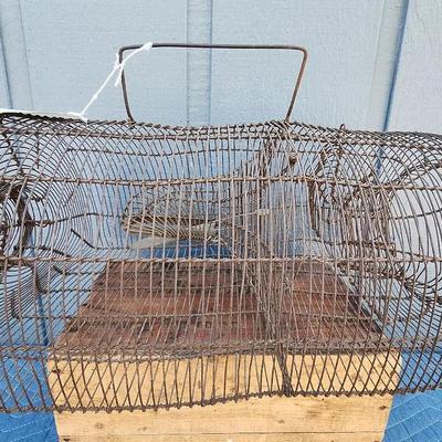 Antique Wire Rat or Mouse Trap with Wood Base – Primitive Farmhouse Collectible

