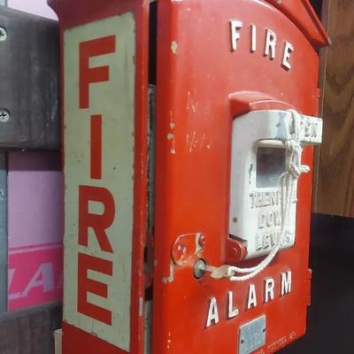 Vintage Fire Alarm Call Box – Red Cast Metal Wall Mount
