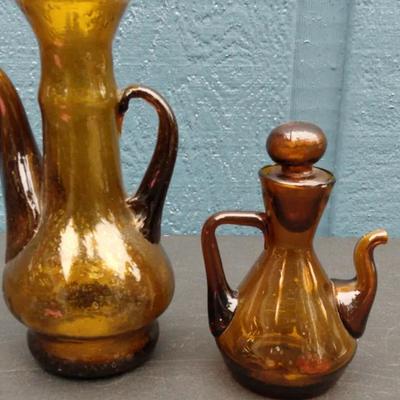 Pair of Civil War–Era Hand-Blown Amber Glass Pitchers with Provenance Note
