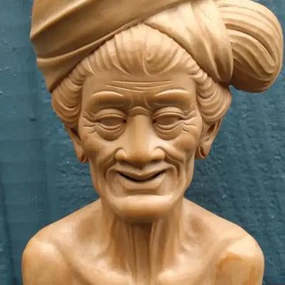Hand-Carved Wooden Bust of Elderly Woman – Numbered #534
