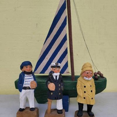 Vintage Pottery Barn Rustic Wooden Boat With Wood Nautical Figurines