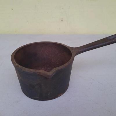 Lodge Cast Iron Melting Pot