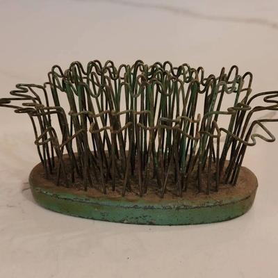 1930s-40s Vintage Blue Ribbon Flower Holder Co. "Hair Pin" Flower Frog