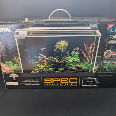 Fluval Spec 5-Gallon Freshwater Aquarium Kit – LED Light & 3-Stage Filter