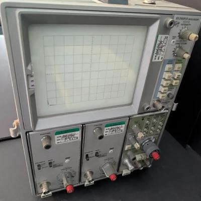 Vintage Tektronix AN/USM-281C Oscilloscope – U.S. Military Issue
