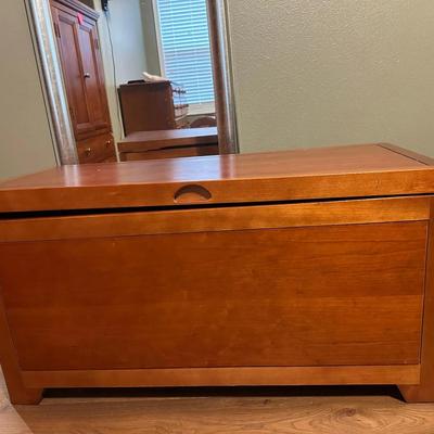 Solid Wood Storage Chest / Blanket Trunk