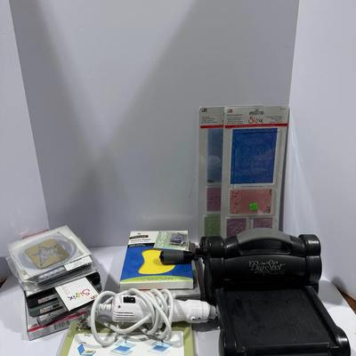 Sizzix Big Shot Die Cutting & Embossing Machine with Accessories and Tools
