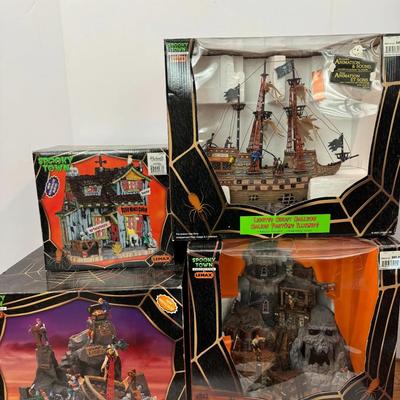 Lemax Spooky Town Halloween Village Lot – Animated & Lighted Pirate Collection