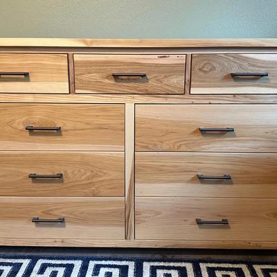 Solid Hickory Wood 9-Drawer Dresser 