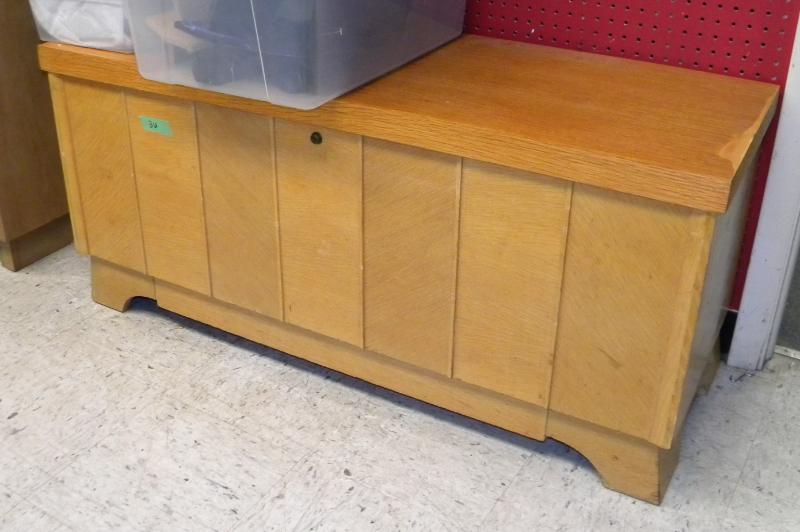 Sale Photo Thumbnail #30