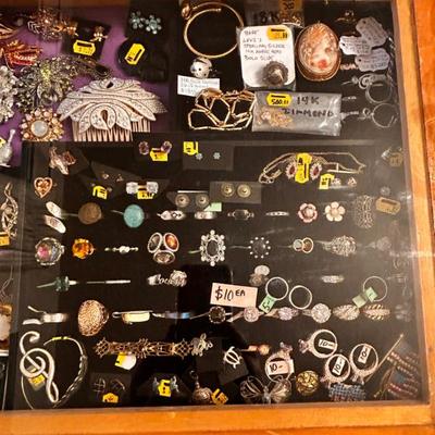 Sale Photo Thumbnail #60