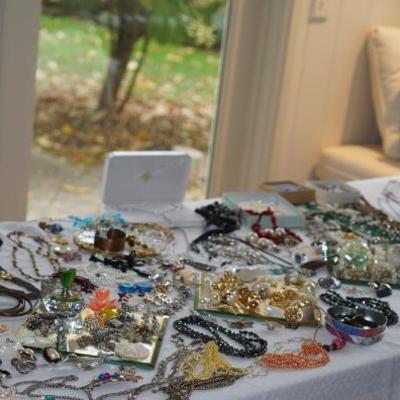 Sale Photo Thumbnail #68