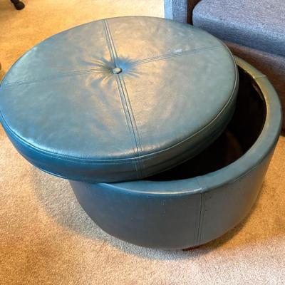 Sale Photo Thumbnail #21: ottoman/ storage $40