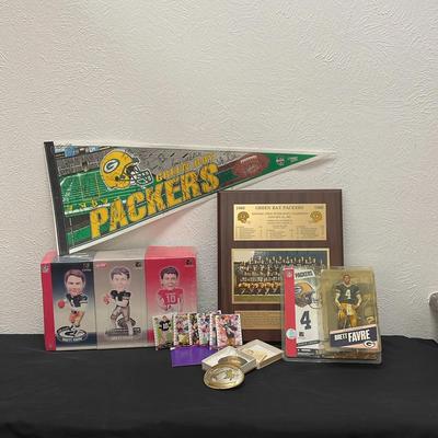 Signed Packers Sports Collectibles NFL Memorabilia and Western Collectible Belt Buckle 