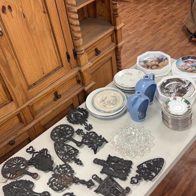 Assortment Of Unique Glassware & Cast Iron Decorations/Pot Holders