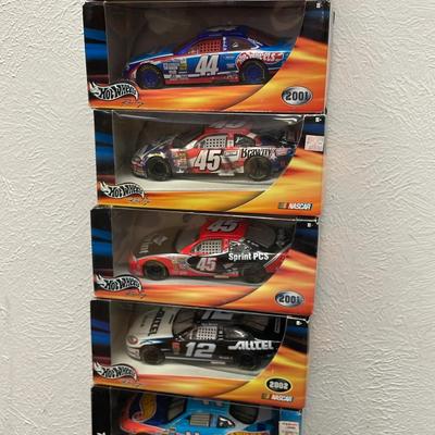 Nascar Hot Wheels Collectible Model Stock Cars 