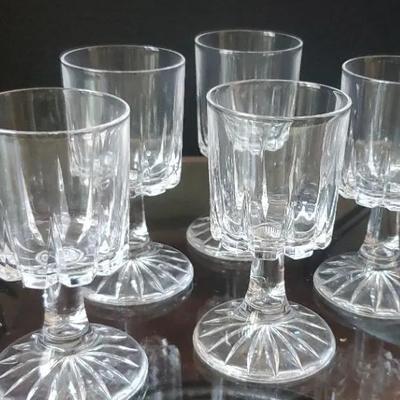 Glassware Mystery Lot