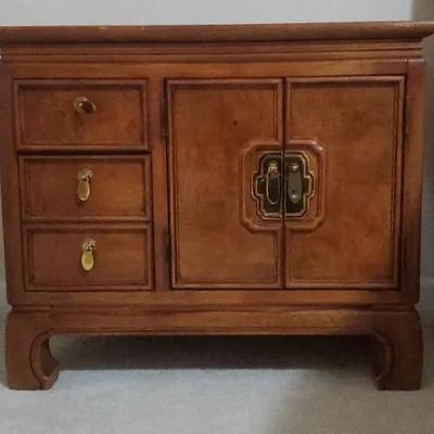 Thomasville Nightstand Pair with Asian Hardware