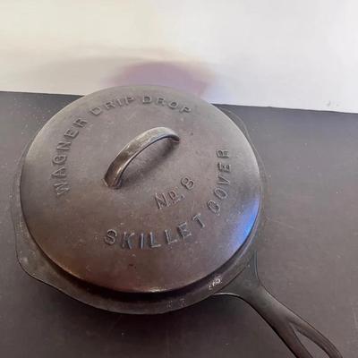 Wagnerware Skillet Pan & Lid #8 Sidney 1058 