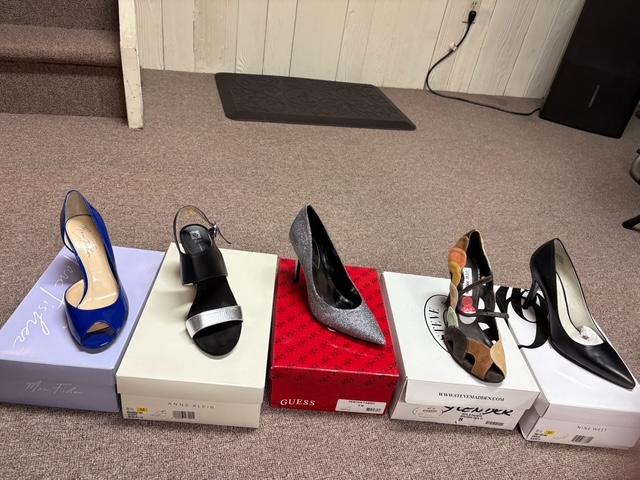 Sale Photo Thumbnail #76