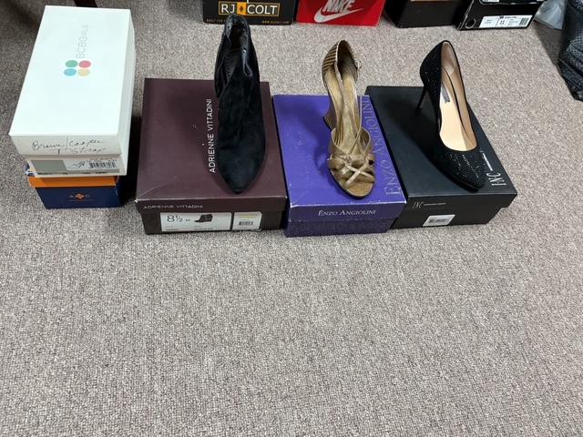Sale Photo Thumbnail #77