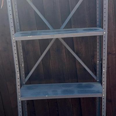 BL620 Metal Shelves