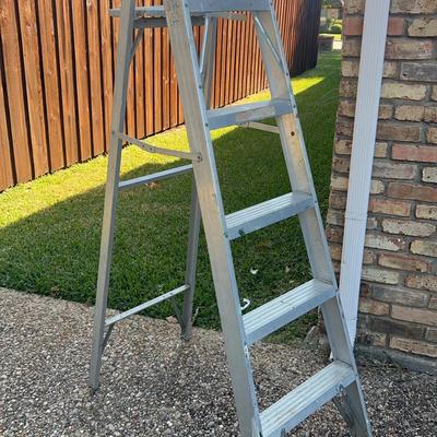 BL607 6’ Aluminum Ladder 