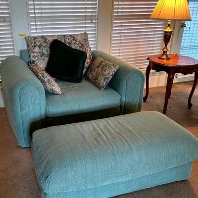 BL103 Green Sofa Chair W/ Large Ottoman 