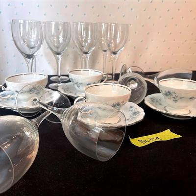 BL149 Johann Haviland Blue Garland Fine China Essentials