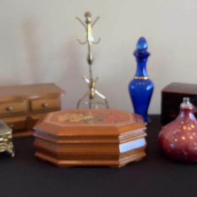 BL424 For Your Jewels
