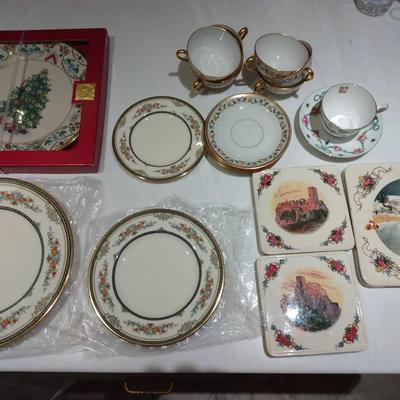 21 Piece China Collection With Obernai Ceramic Trivets