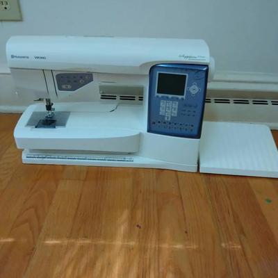Husqvarna Sapphire 875 Quilt Sewing Machine